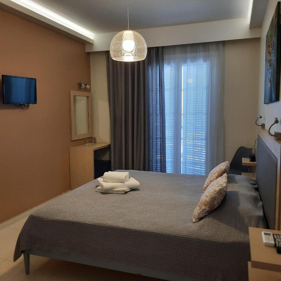 Angelo Cafe Hotel Толон Экстерьер фото