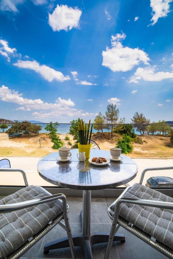 Angelo Cafe Hotel Толон Экстерьер фото
